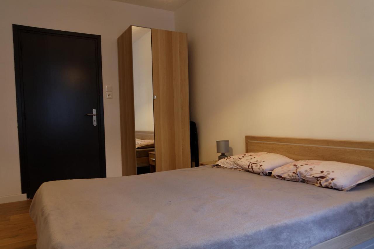 Villa Jean Julien - Le Sancy - Appartement T3 - 65M2 - 8 Personnes ル・モンドール エクステリア 写真